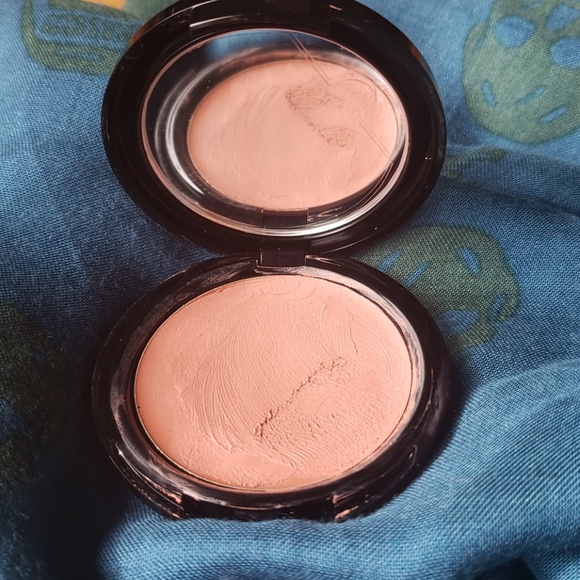 Make Up Forever blush - Picture 3 of 3